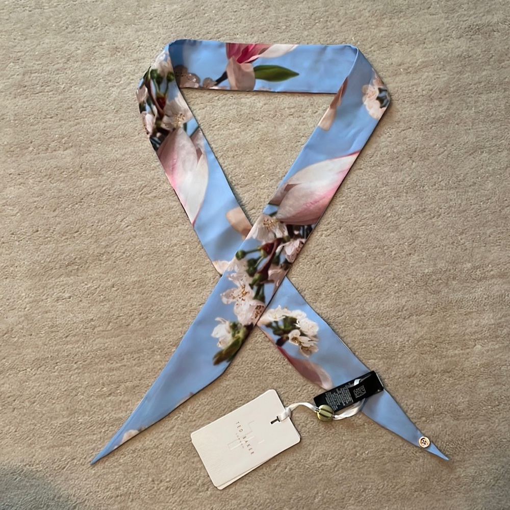 NWT Ted Baker twilly scarf